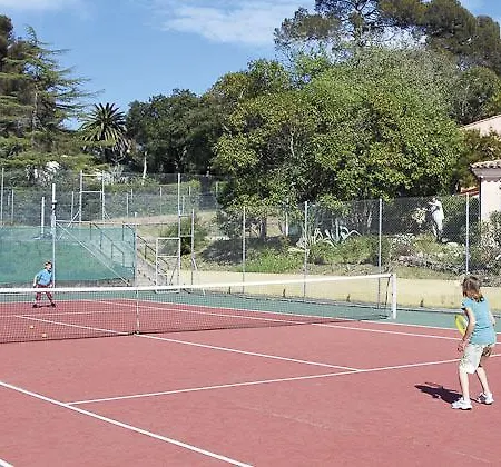 Village Vacances Les Genevriers Holiday home *