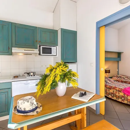 Holiday home Village Vacances Les Genevriers *