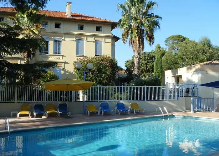 Village Vacances Les Genevriers * Saint-Raphaël