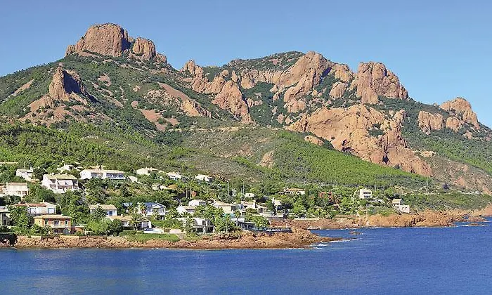 Village Vacances Les Genevriers Casa vacanze Saint-Raphaël